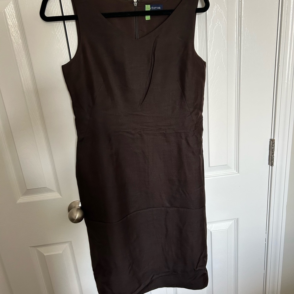 Ann Taylor Black Sleeveless V-Neck Sheath Dress
